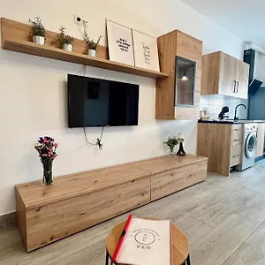 https://apartamentos-coronel.es-andalucia.com